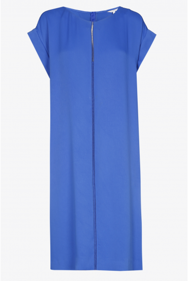 Dress with round neck