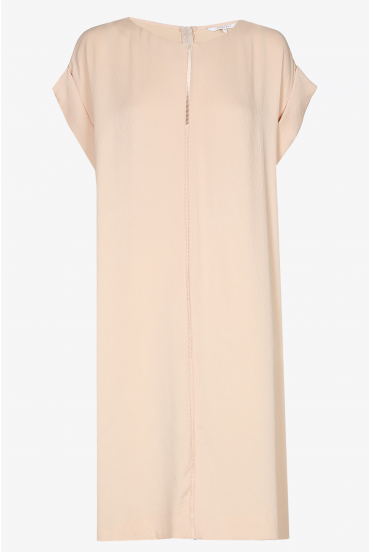 Dress with round neck