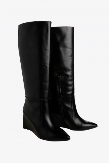 Bottes a talon compense