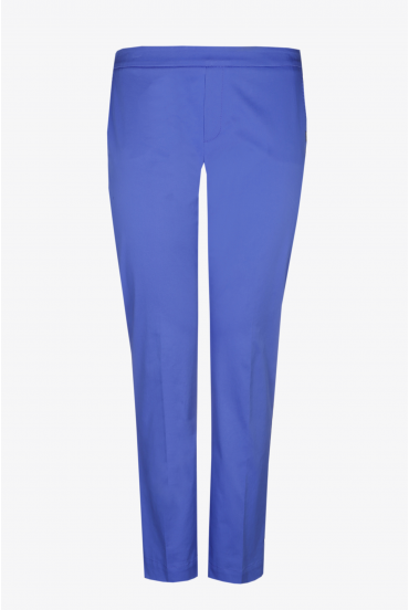 Pantalon bleu en coton avec élastique à la taille.