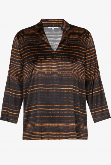 Blouse with a shirt collar and V-neck