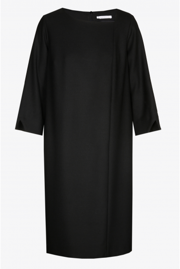 Elegantes Kleid mit Schlitz