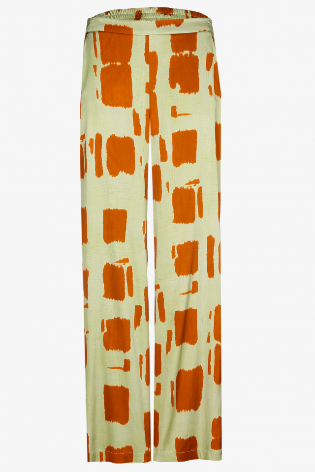 Broek met blokprint