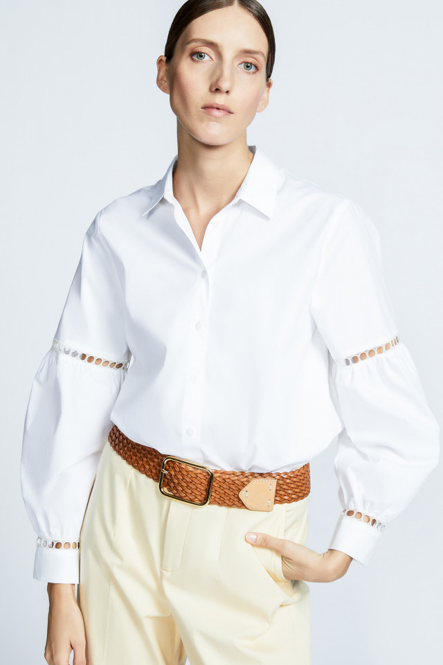 Blouse with shirt collar