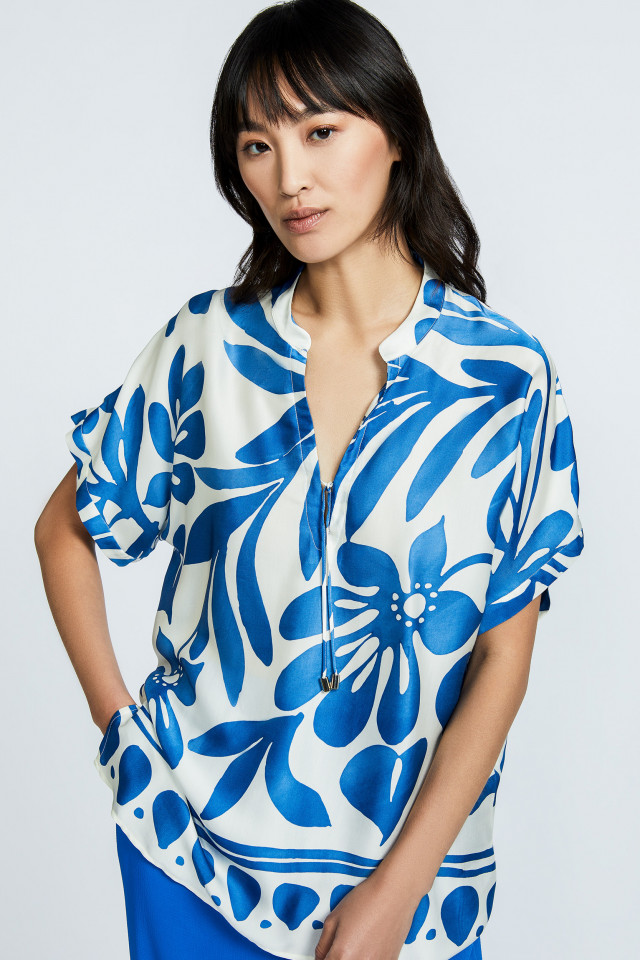 Blouse with floral print