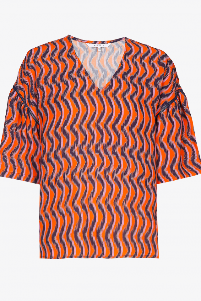 Blouse in crepe fabric