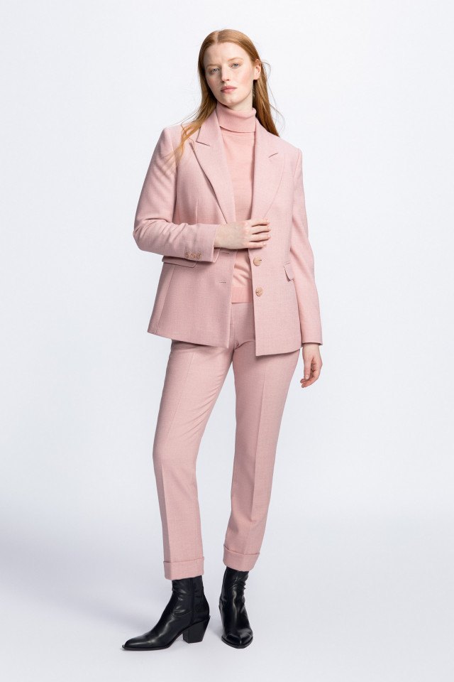 Tailored blazer with lapel collar