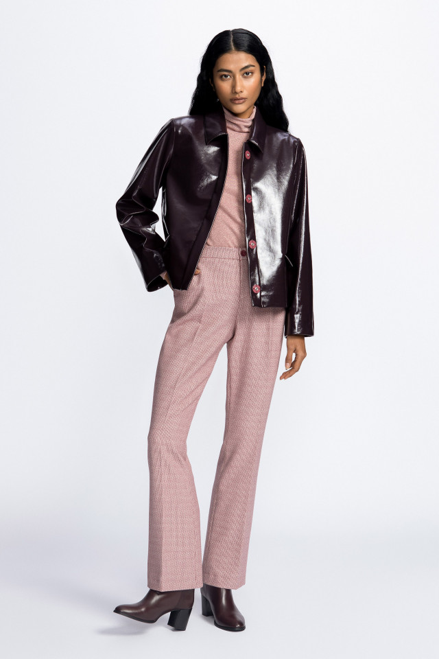 Veste courte en laqué