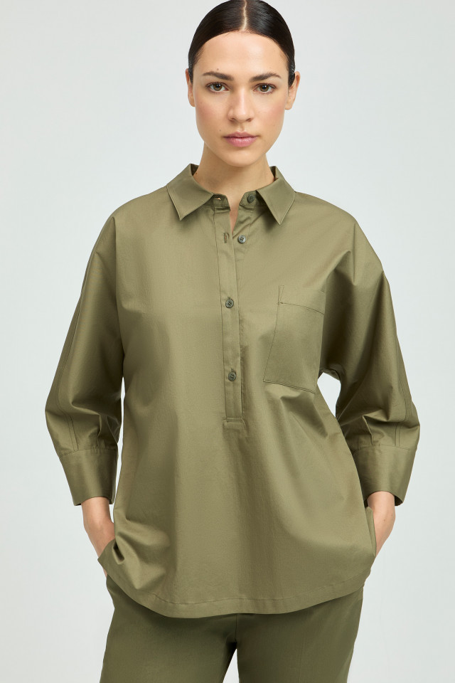 Blouse met knopen op rug