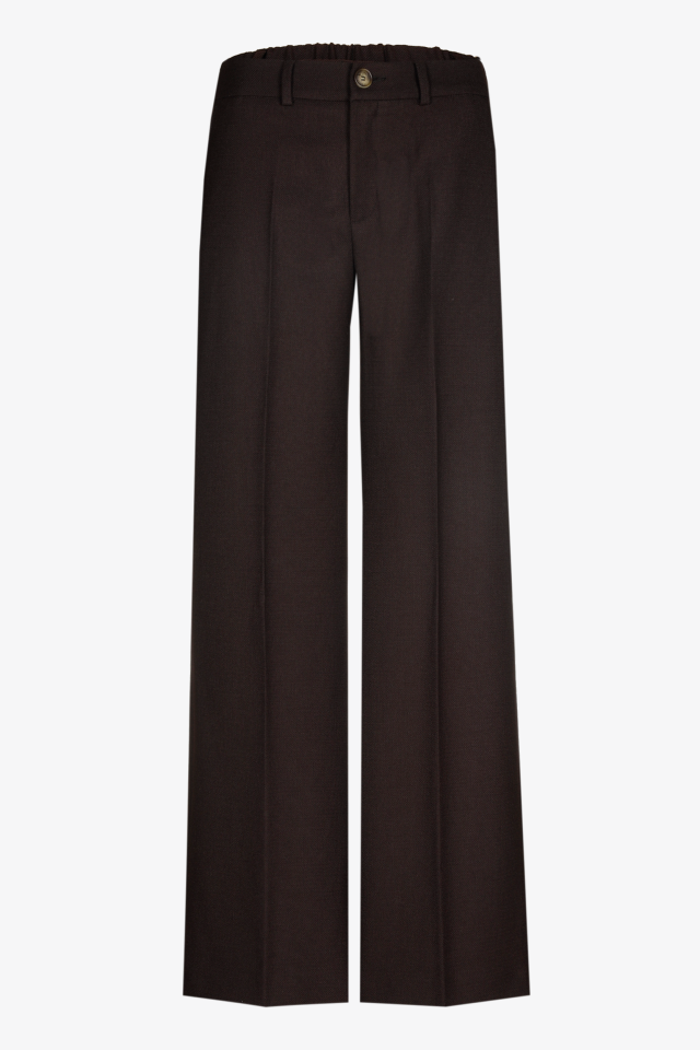 Pantalon aux jambes larges