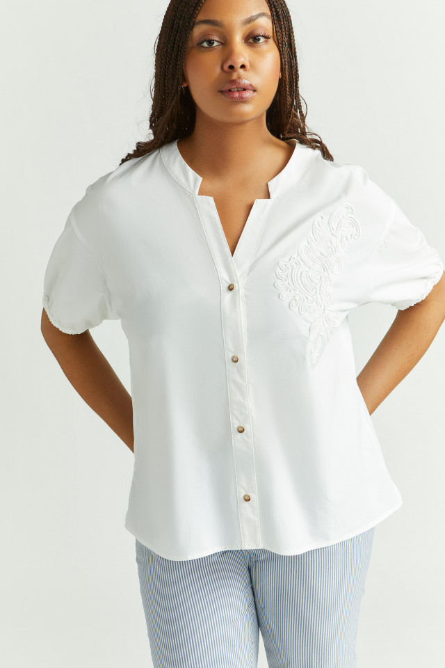 Blouse met borduur