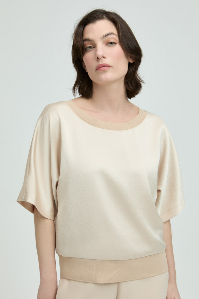 Blouse à manches courtes