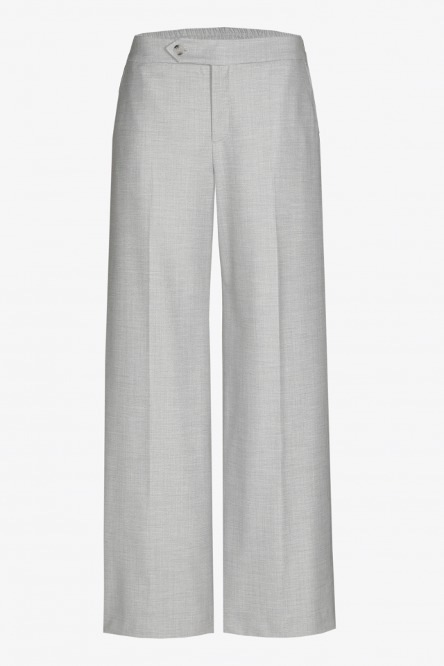 Tailored trousers with straight legs