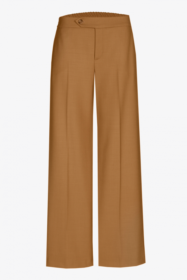 Tailored trousers with straight legs