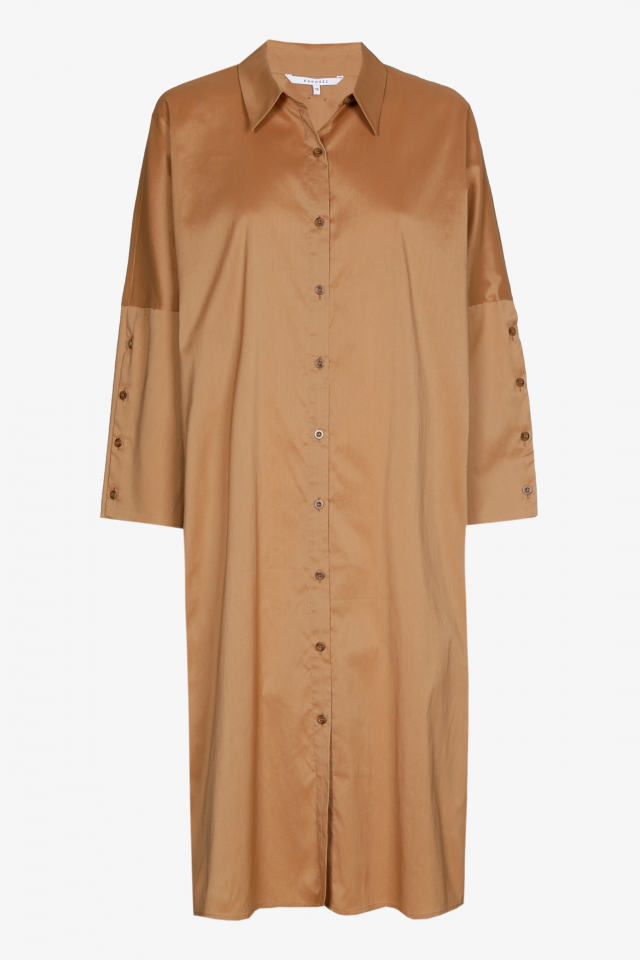 Robe satinée en coton