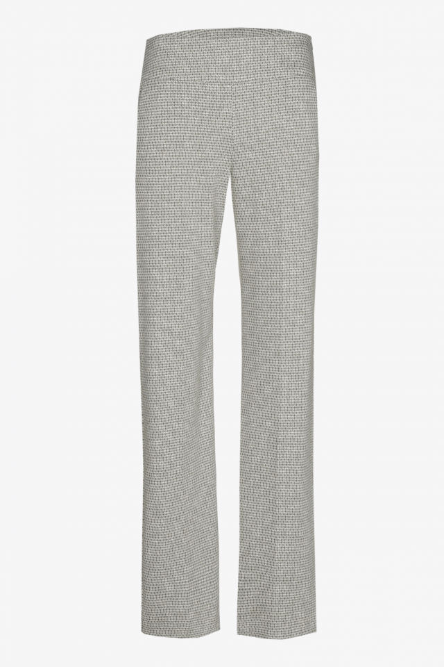 Trousers with detailed pattern 