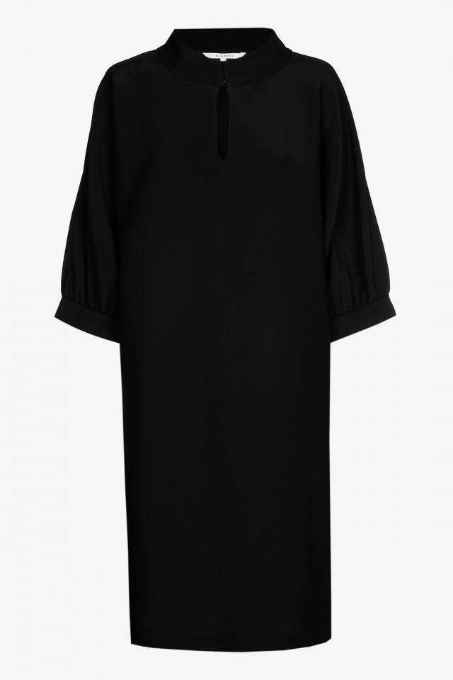 Kleid mit Stehkragen