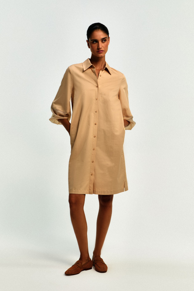 Robe en coton avec manches en organza