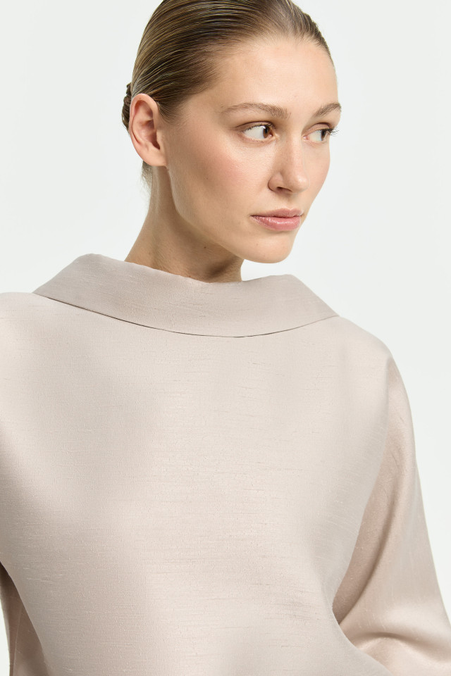 Bluse mit luxuriöser Seidenoptik