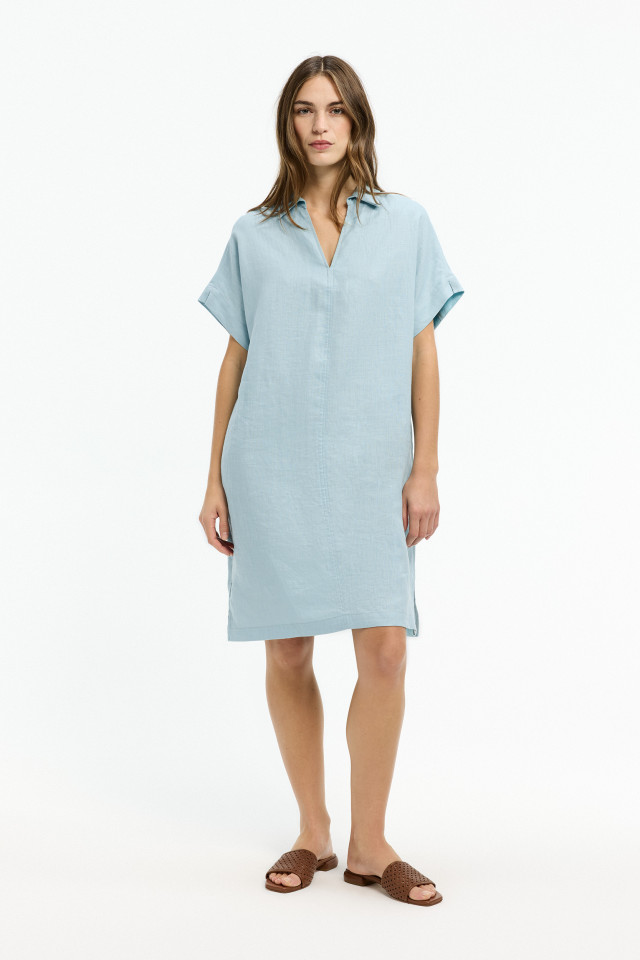 Leinenkleid mit kurzen Ärmeln