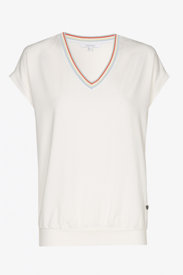 White T-shirt with puff effect at the hem