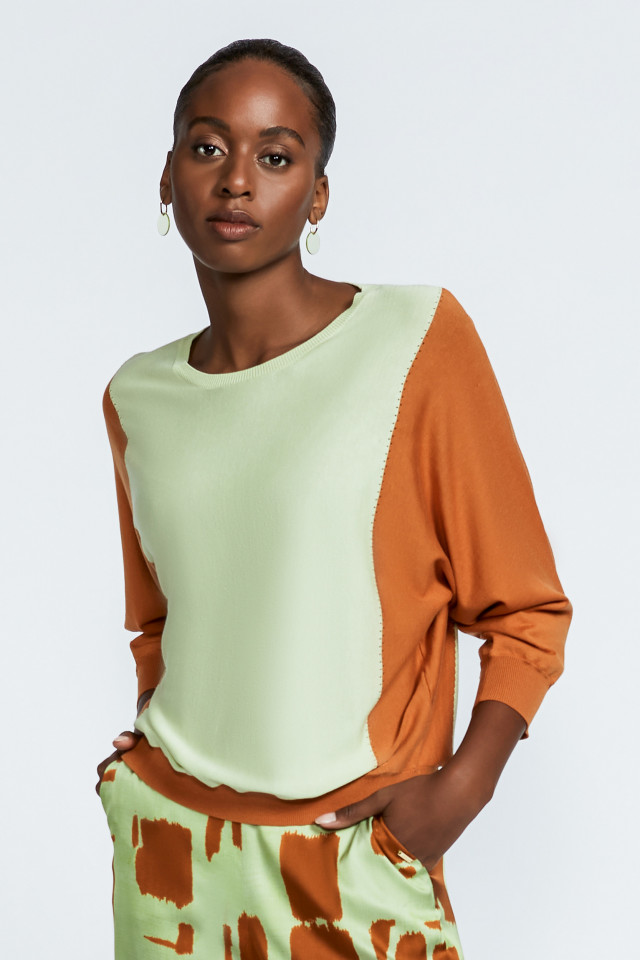 Oversized trui in zijdemix