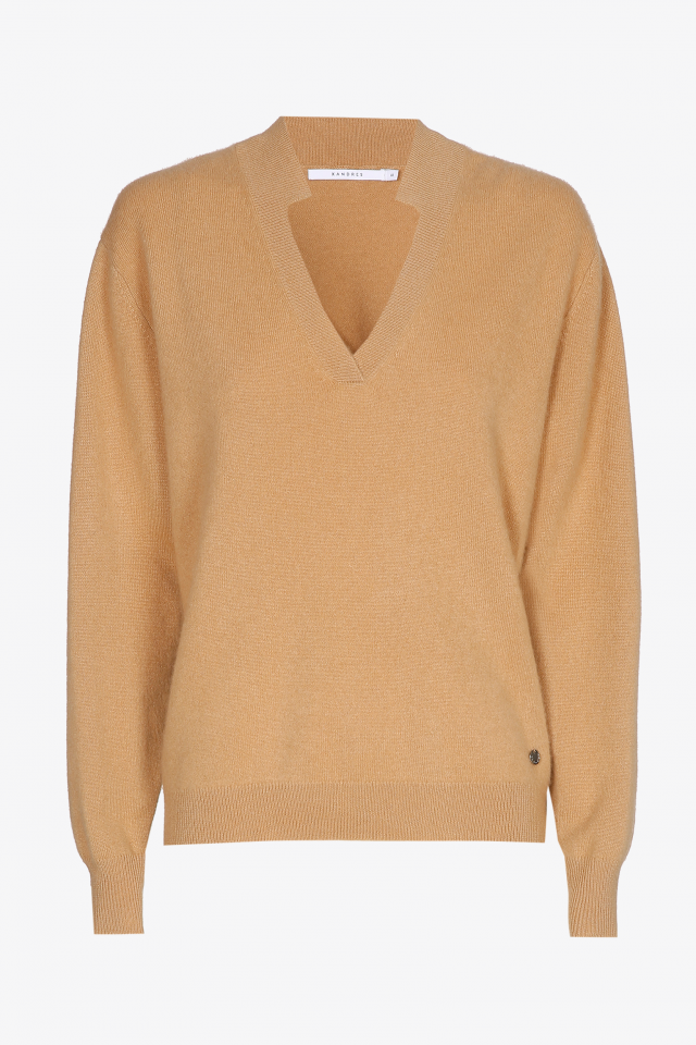 Cashmere pullover with V-neck