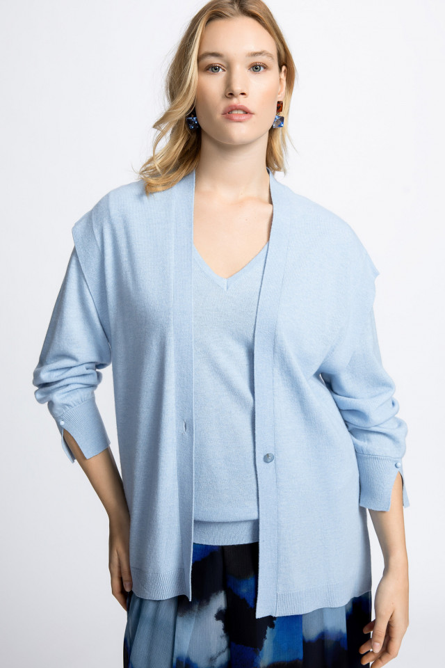 Sleeveless cardigan in a cashmere blend