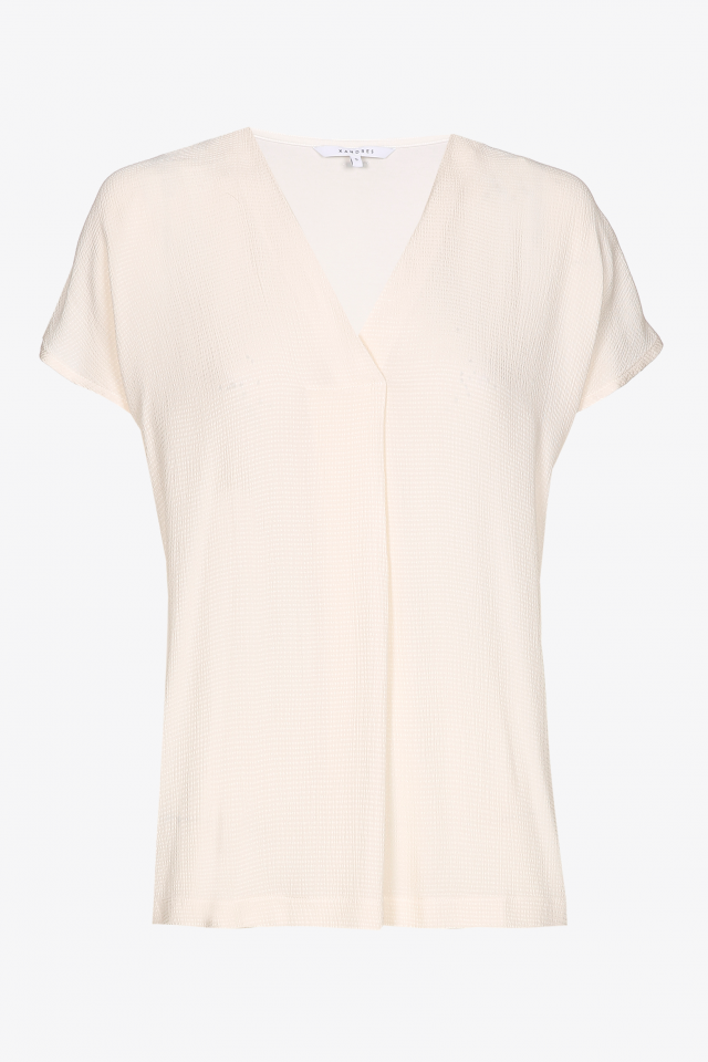 T-shirt met vrouwelijke V-hals