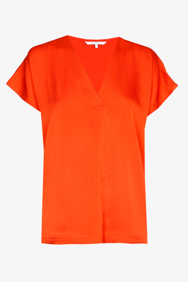 T-shirt met vrouwelijke V-hals