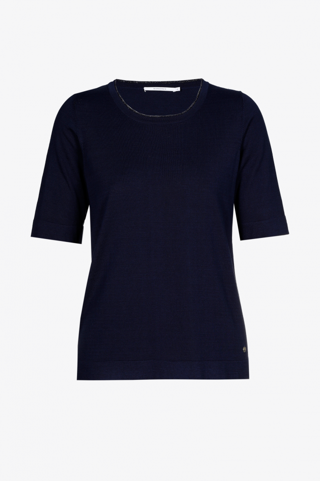 Locker fallender Pullover mit Seidenanteil