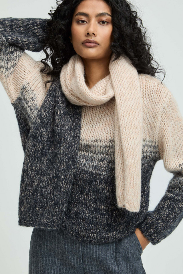 Alpaca wool dégradé scarf