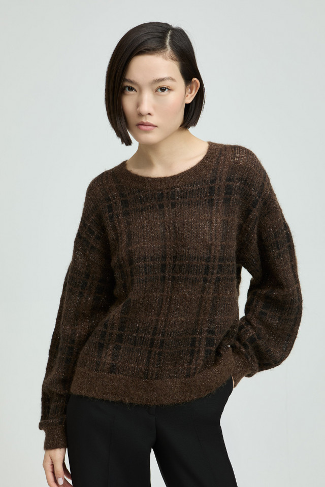 Pull à carreaux