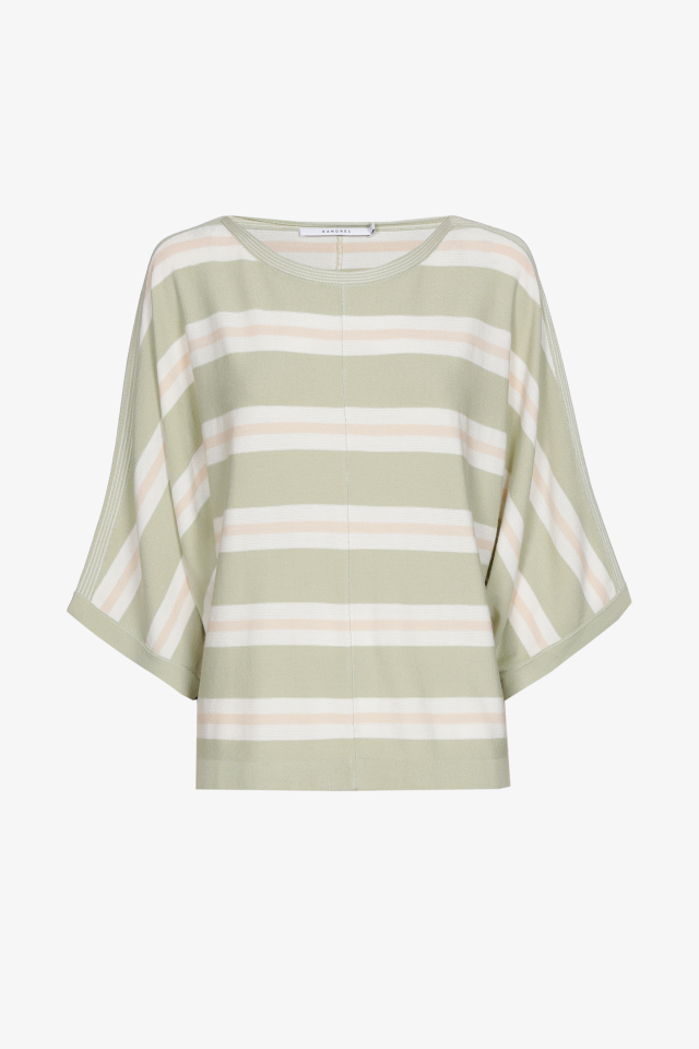 Zachte pull met wijde mouwen