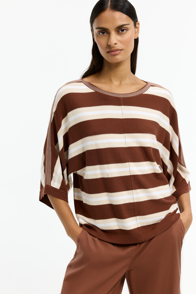 Pull souple à manches larges