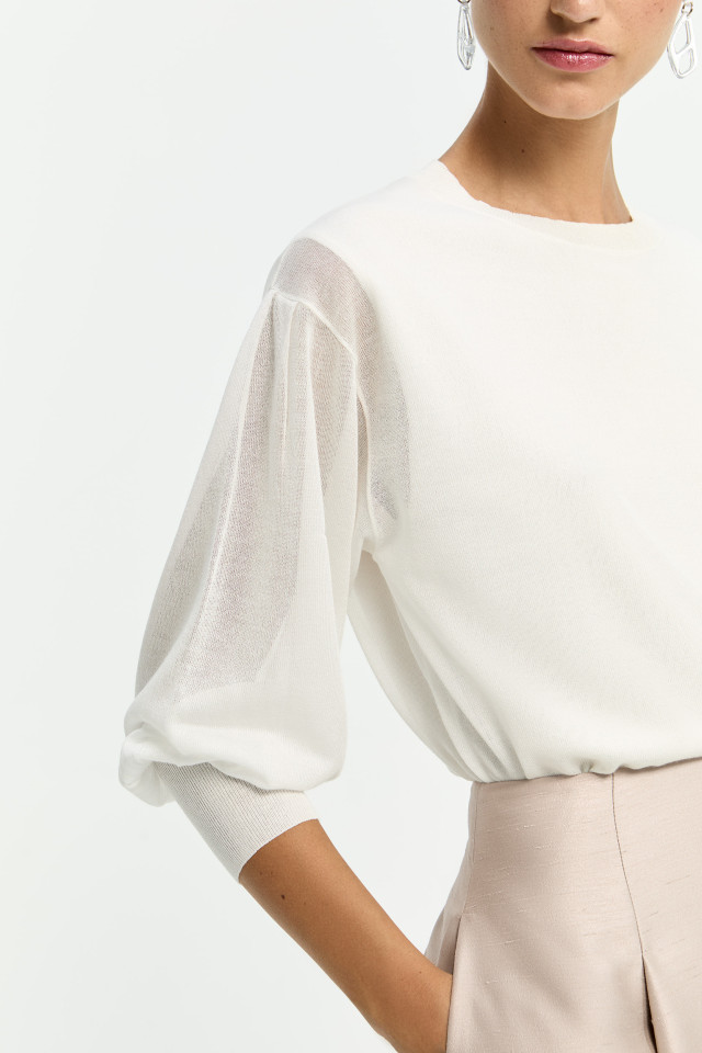 Pull avec manches et dos en organza
