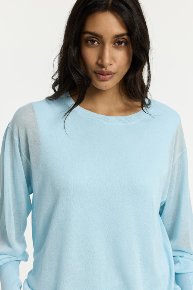 Trui met organza mouwen en rug