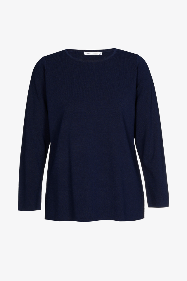 Long-sleeved pullover 