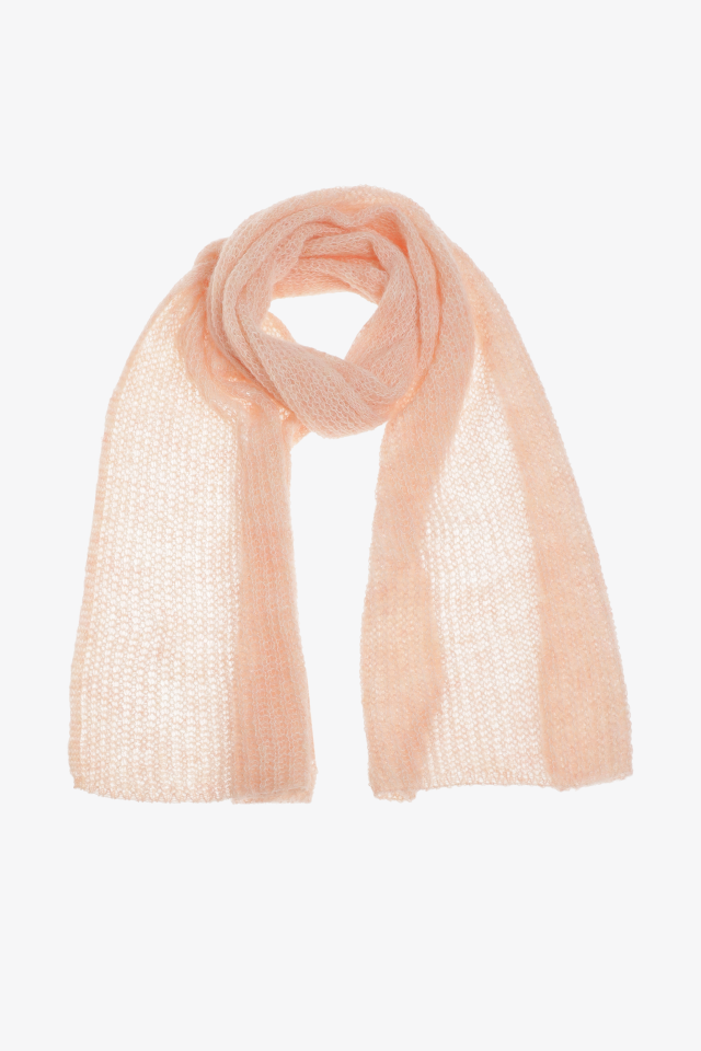 Knitted scarf in alpaca wool