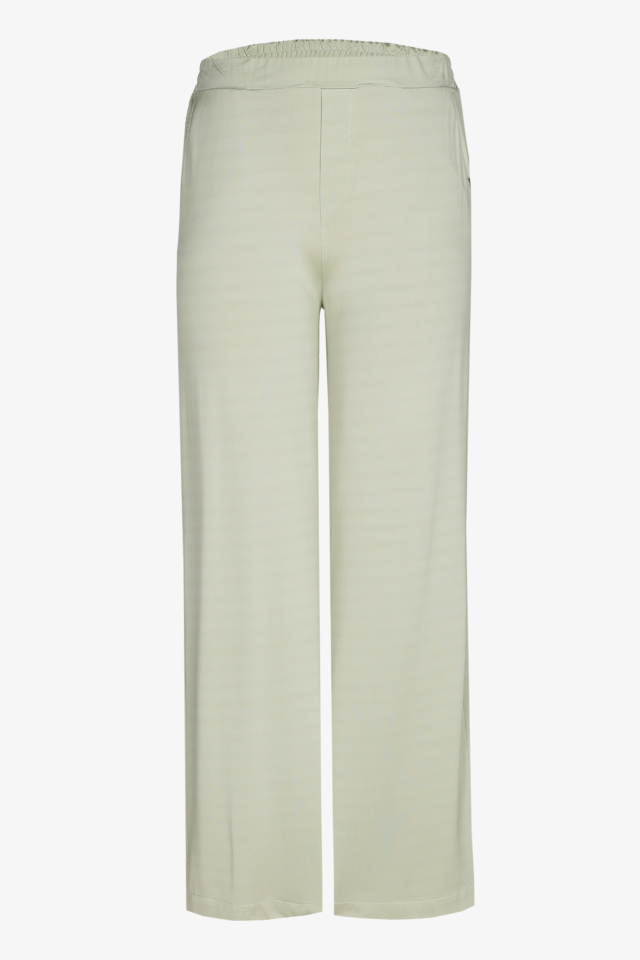 Trousers in comfortable stretch fabric