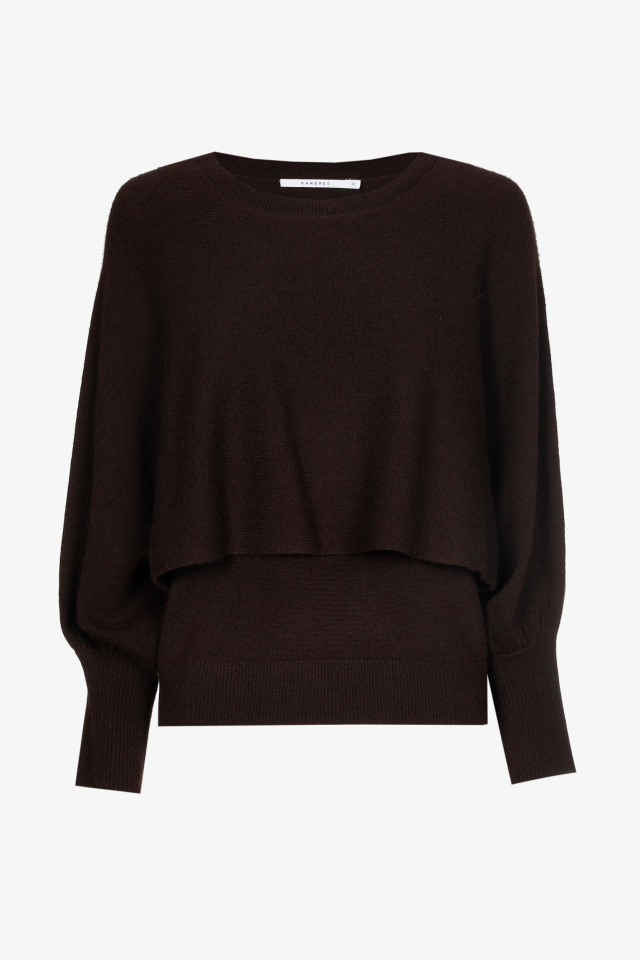 Trui met cape-effect