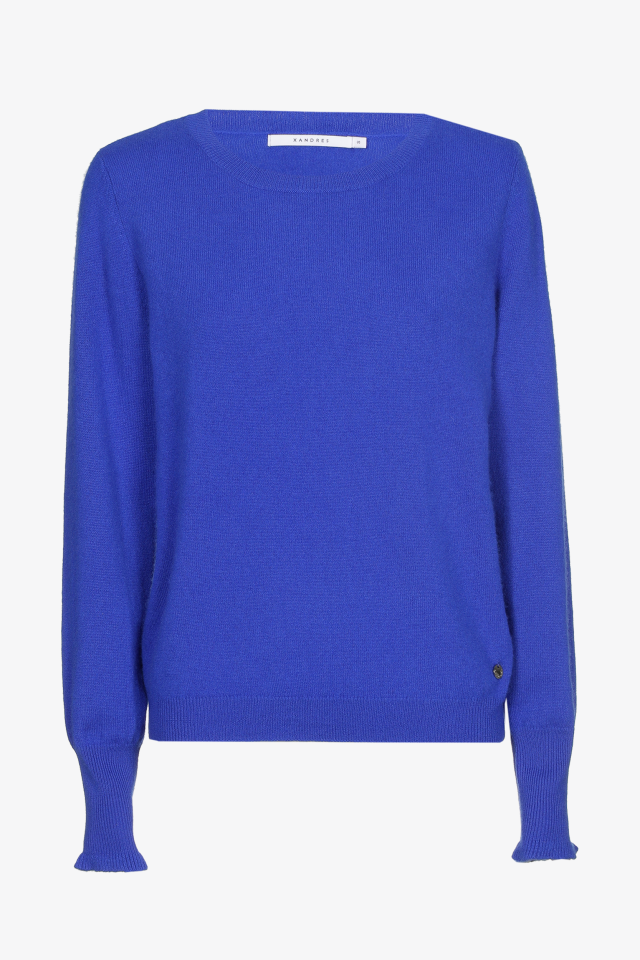Cashmere jumper with bead stitch