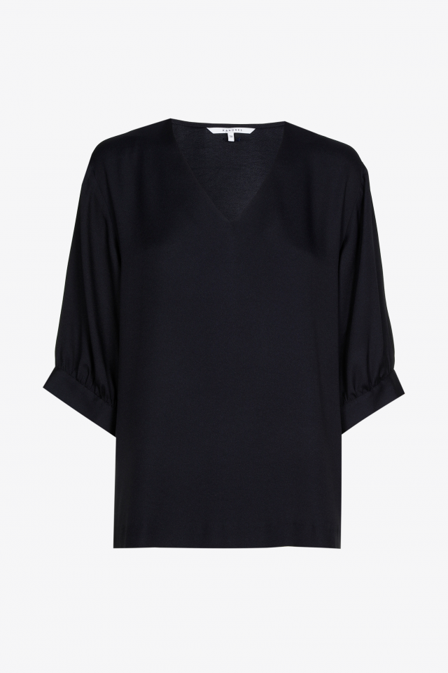 Blouse with V-neck and loose sleeves