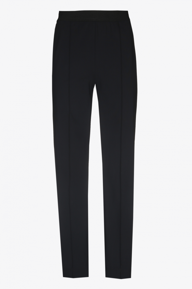 Tailored trousers in stretch fabric