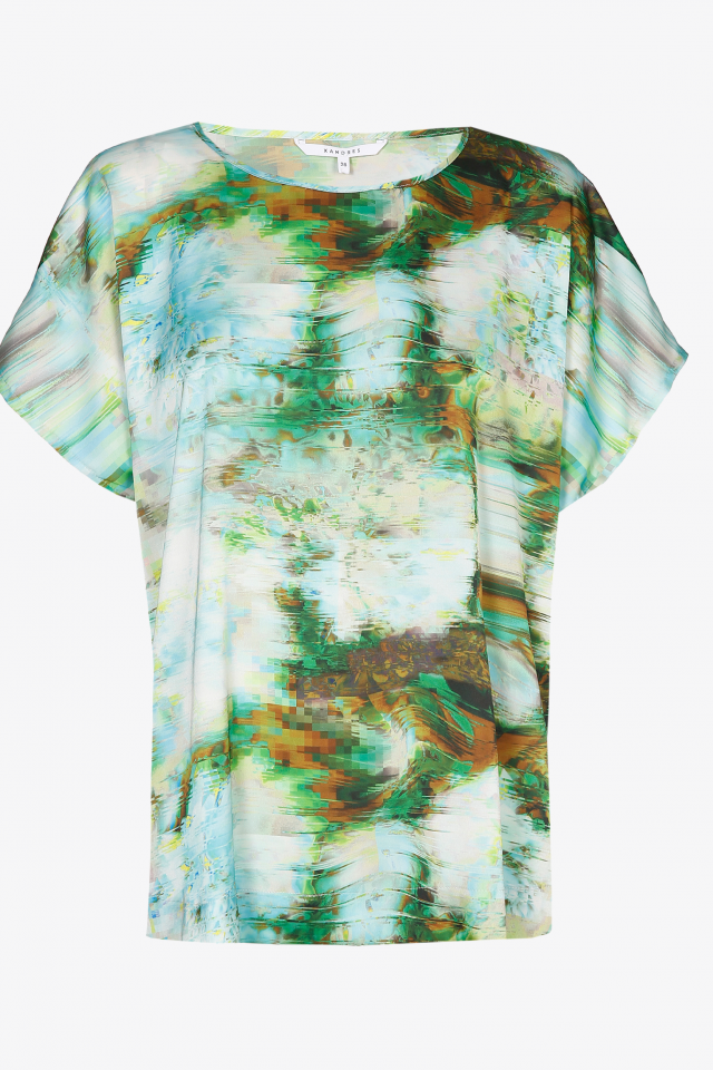 Blouse with satin sheen