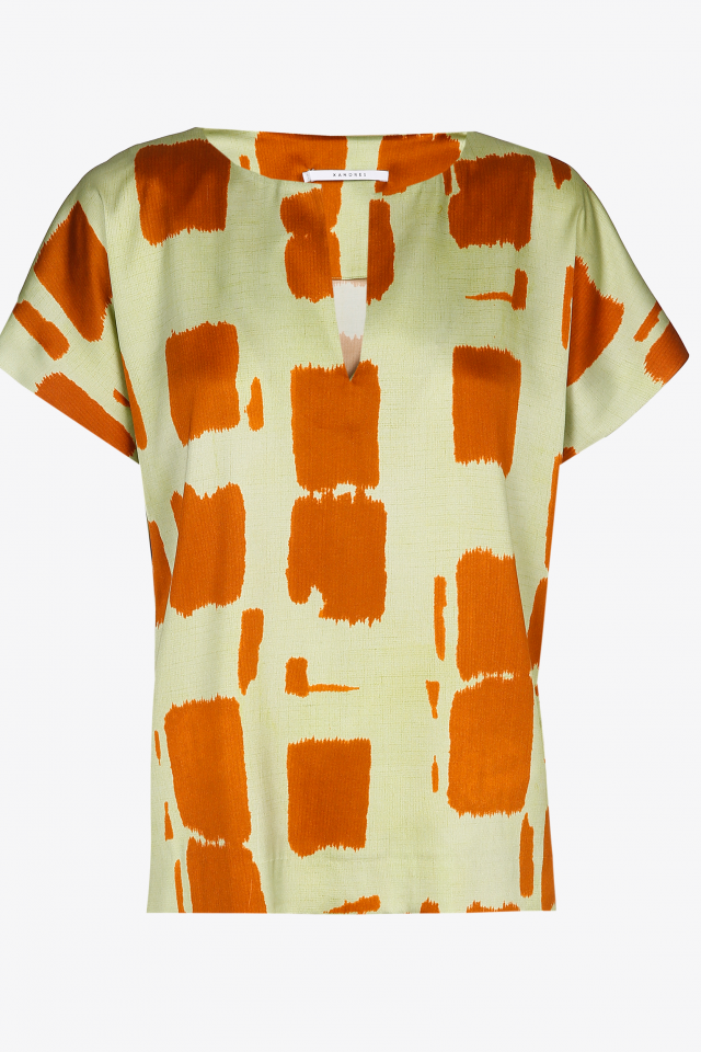 Block print blouse with short sleeves