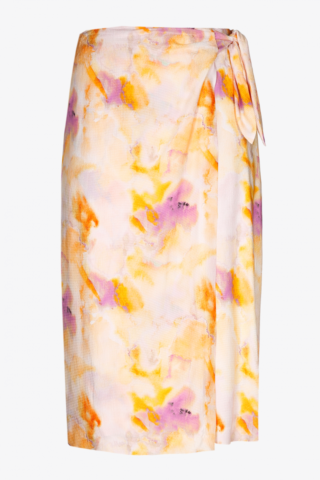 Envelope skirt with summery print