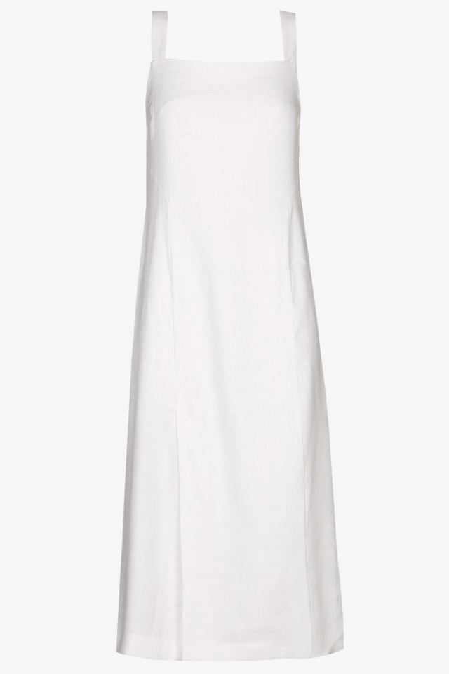 Sleeveless fitted dress