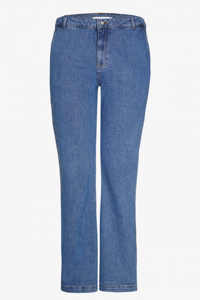 Wide-leg jeans