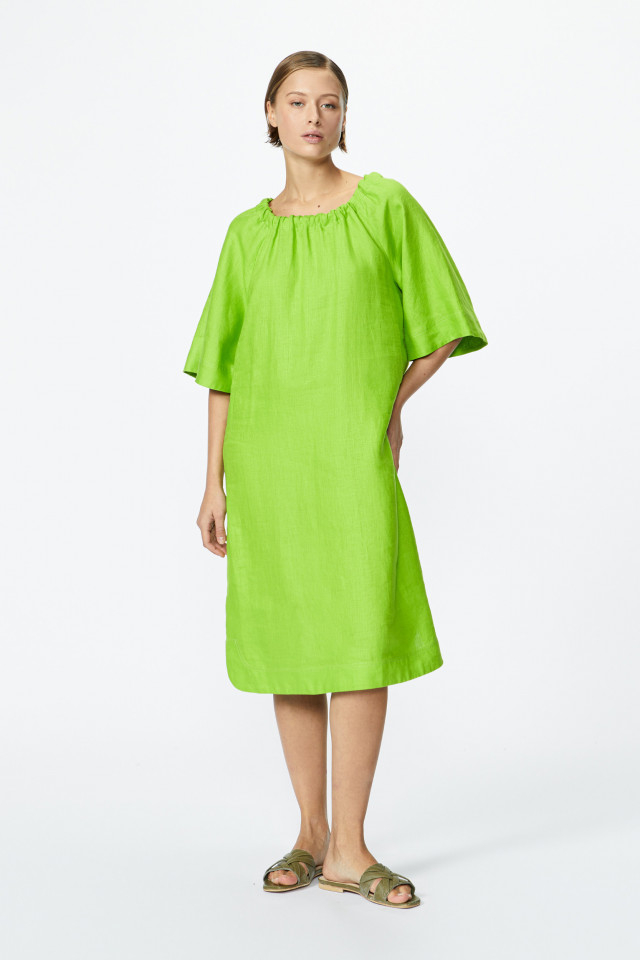 Linen dress with wide sleeves